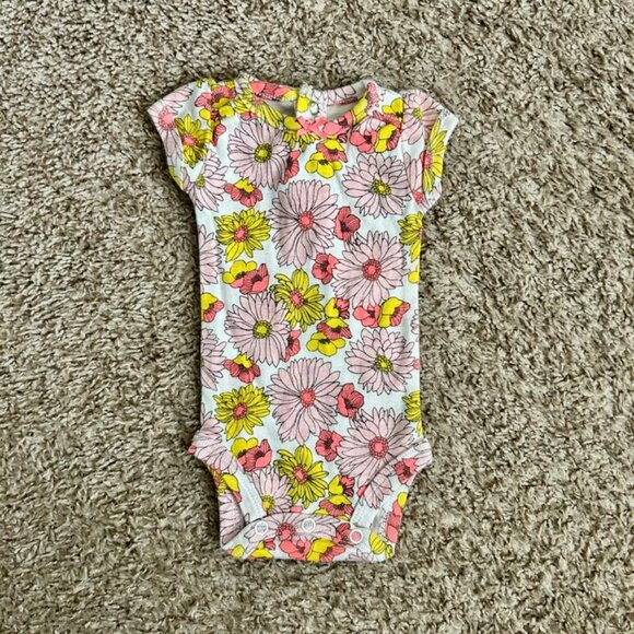 Newborn Pink & Florals Bodysuit Bundle (3-Pack) - Cat & Jack, Just One You - Picture 8 of 12